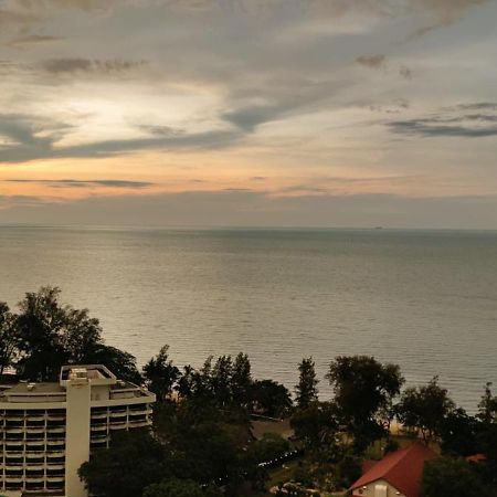3-Bed Executive Suite, Rumahku @Ceo Bayan Lepas Εξωτερικό φωτογραφία